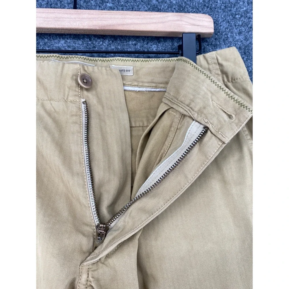 Banana Republic Relaxed Fit Chinos Men 32x32 Khaki Tan Garment Dye Wide Leg Pant